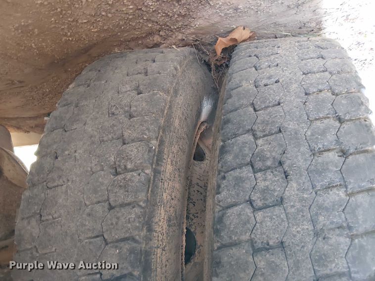 image for item DJ7854 2016 BlueBird Vision school bus