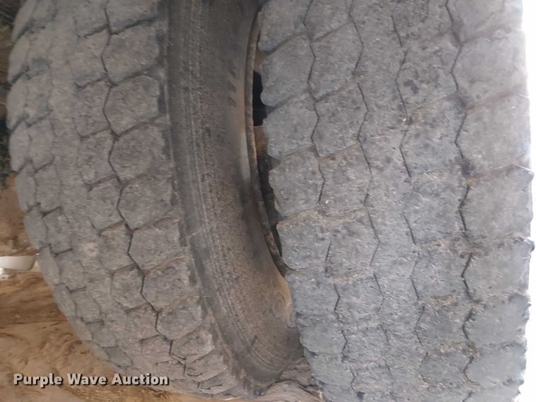 image for item DJ7854 2016 BlueBird Vision school bus