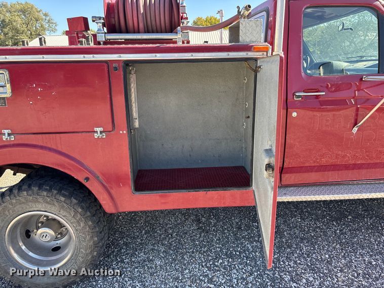 image for item DK0022 1990 Ford F350 brush fire truck
