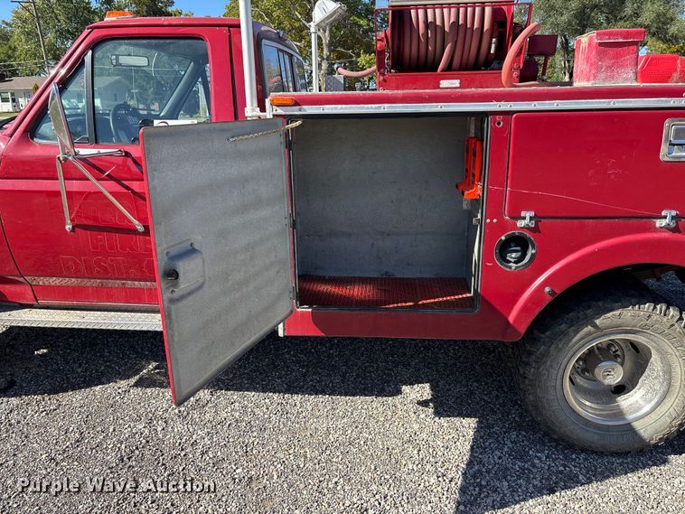image for item DK0022 1990 Ford F350 brush fire truck