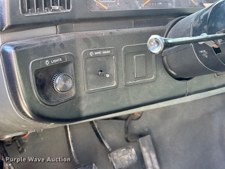 image for item DK0022 1990 Ford F350 brush fire truck