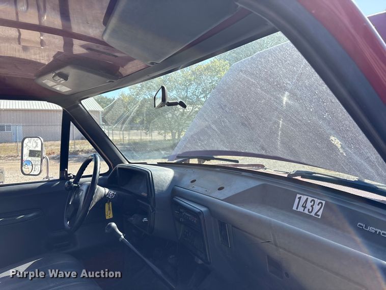 image for item DK0022 1990 Ford F350 brush fire truck