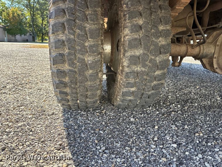 image for item DK0022 1990 Ford F350 brush fire truck