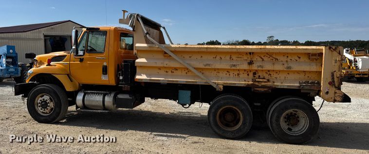 image for item DO2399 2011 International WorkStar 7500 dump truck