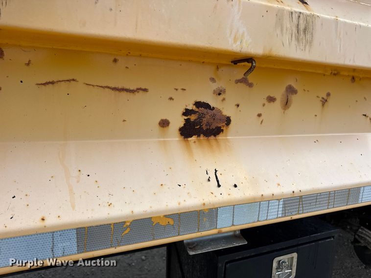 image for item DO2399 2011 International WorkStar 7500 dump truck