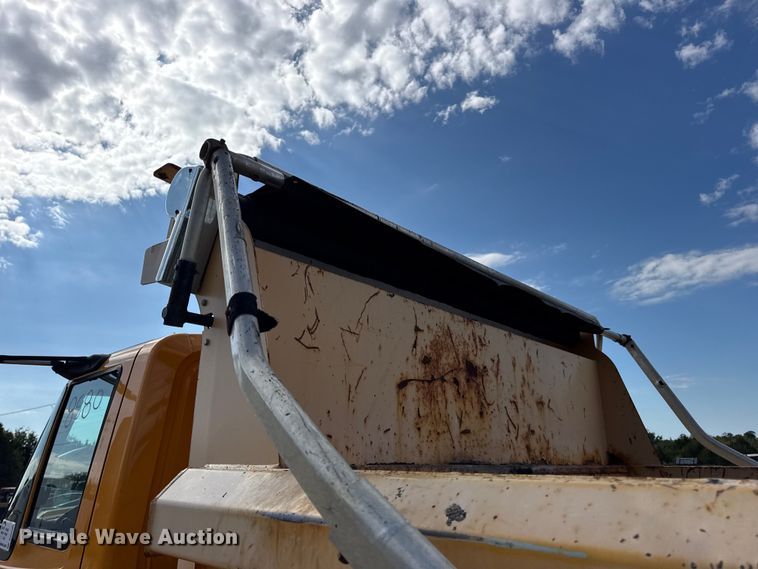 image for item DO2399 2011 International WorkStar 7500 dump truck
