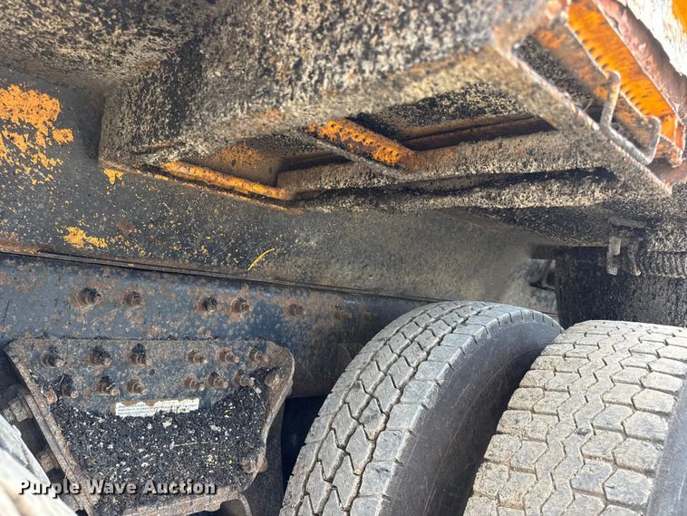 image for item DO2399 2011 International WorkStar 7500 dump truck