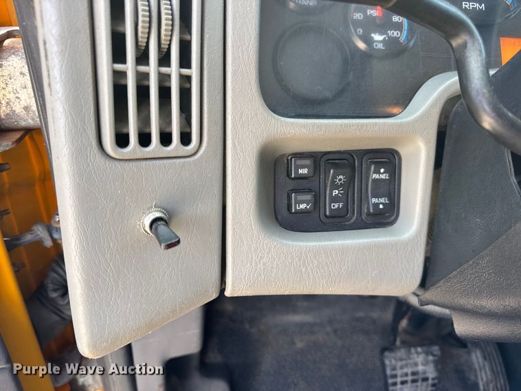 image for item DO2399 2011 International WorkStar 7500 dump truck