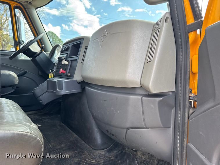 image for item DO2399 2011 International WorkStar 7500 dump truck