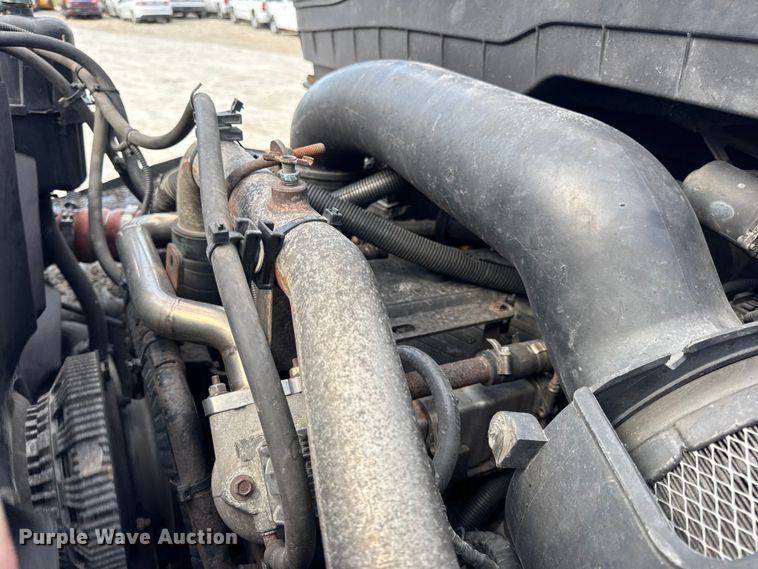 image for item DO2399 2011 International WorkStar 7500 dump truck