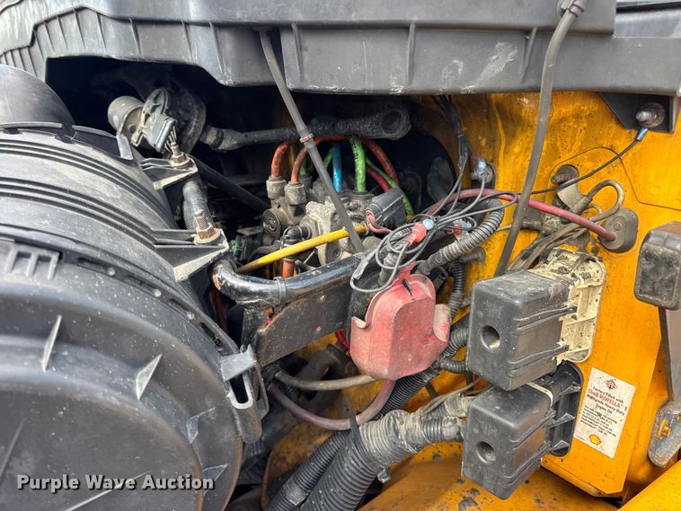 image for item DO2399 2011 International WorkStar 7500 dump truck