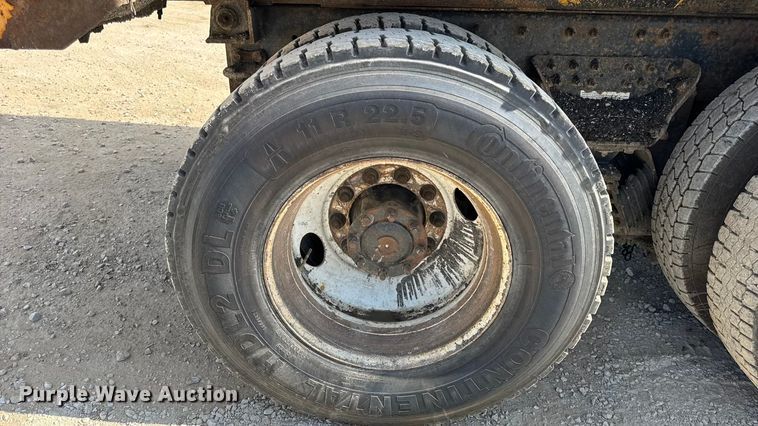 image for item DO2399 2011 International WorkStar 7500 dump truck