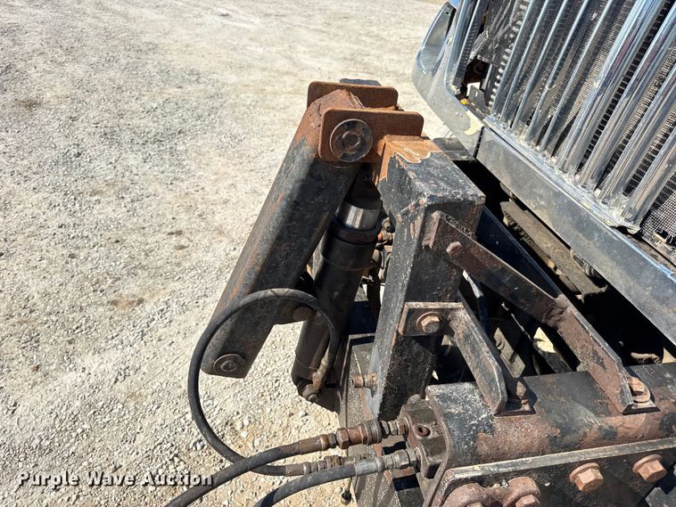 image for item DO2400 2007 International 7400 dump truck