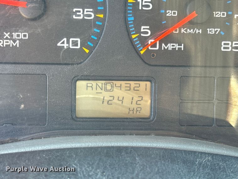 image for item DO2400 2007 International 7400 dump truck