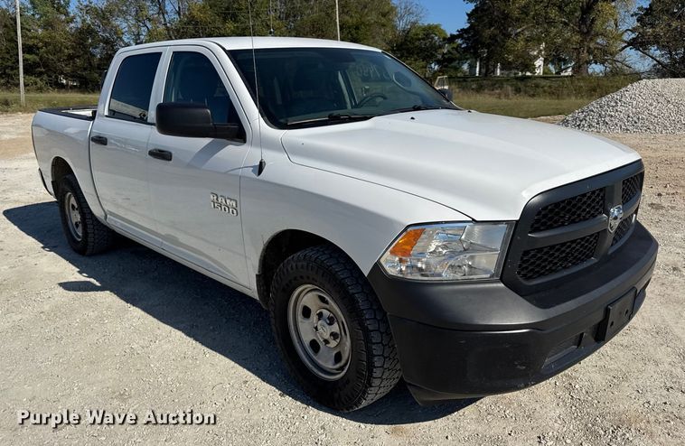 image for item DO2402 2017 RAM 1500 Crew Cab pickup truck