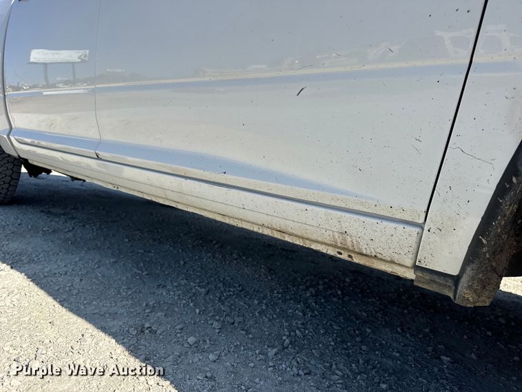 image for item DO2402 2017 RAM 1500 Crew Cab pickup truck