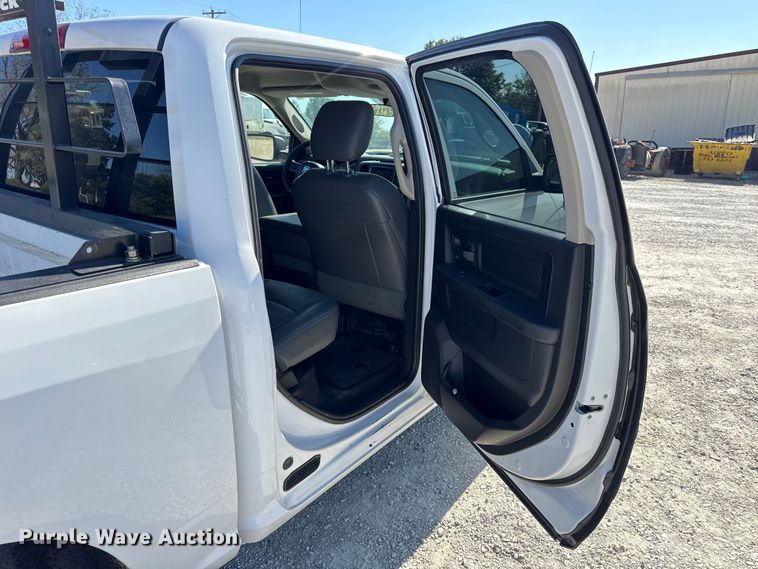 image for item DO2402 2017 RAM 1500 Crew Cab pickup truck