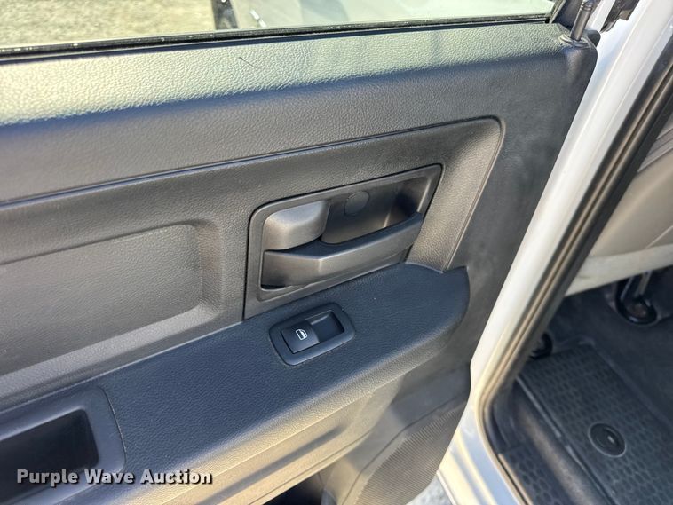 image for item DO2402 2017 RAM 1500 Crew Cab pickup truck