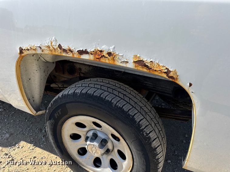 image for item DO2403 2009 Chevrolet Silverado 1500 Ext. Cab pickup truck