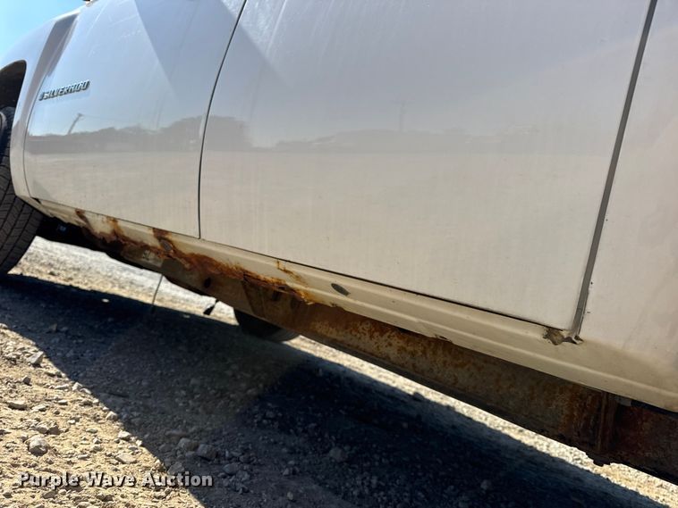 image for item DO2403 2009 Chevrolet Silverado 1500 Ext. Cab pickup truck