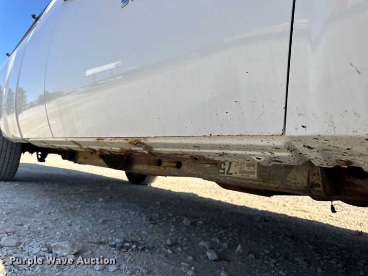 image for item DO2403 2009 Chevrolet Silverado 1500 Ext. Cab pickup truck