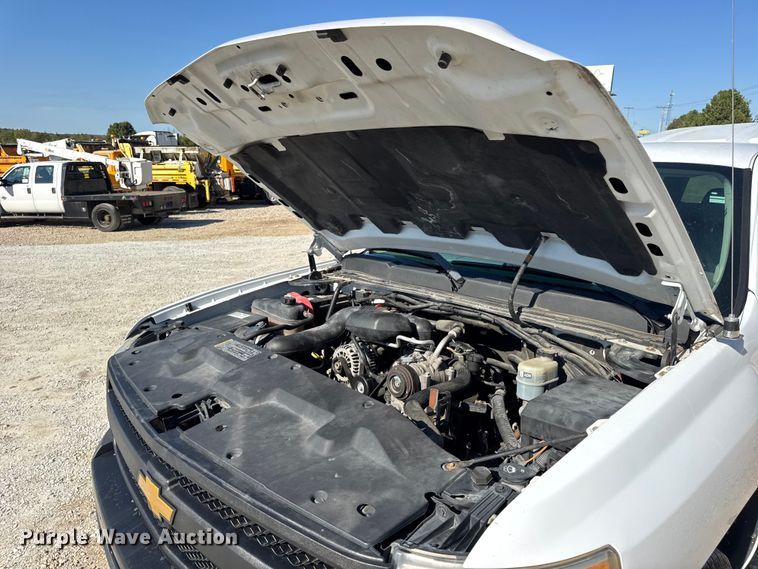 image for item DO2403 2009 Chevrolet Silverado 1500 Ext. Cab pickup truck