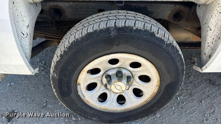 image for item DO2403 2009 Chevrolet Silverado 1500 Ext. Cab pickup truck