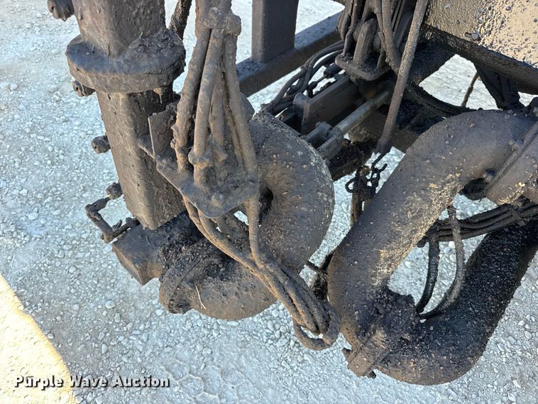 image for item DO2404 2008 International WorkStar 7300 oil distributor truck