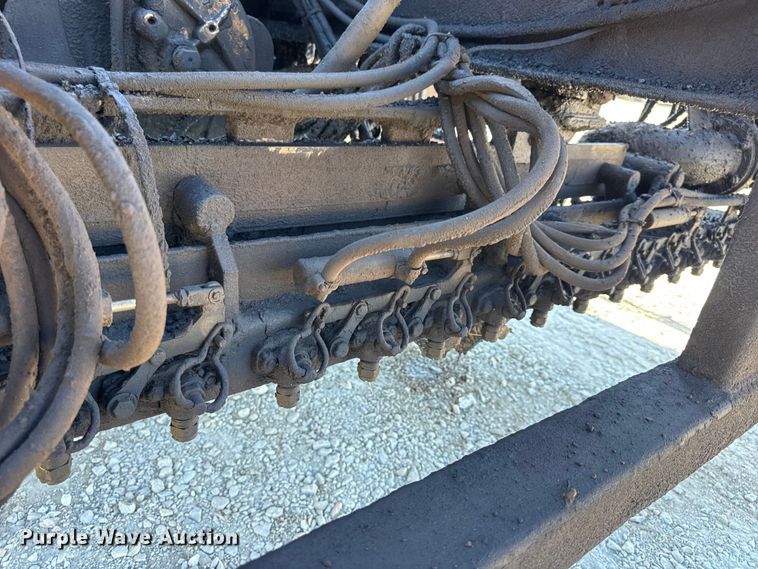 image for item DO2404 2008 International WorkStar 7300 oil distributor truck