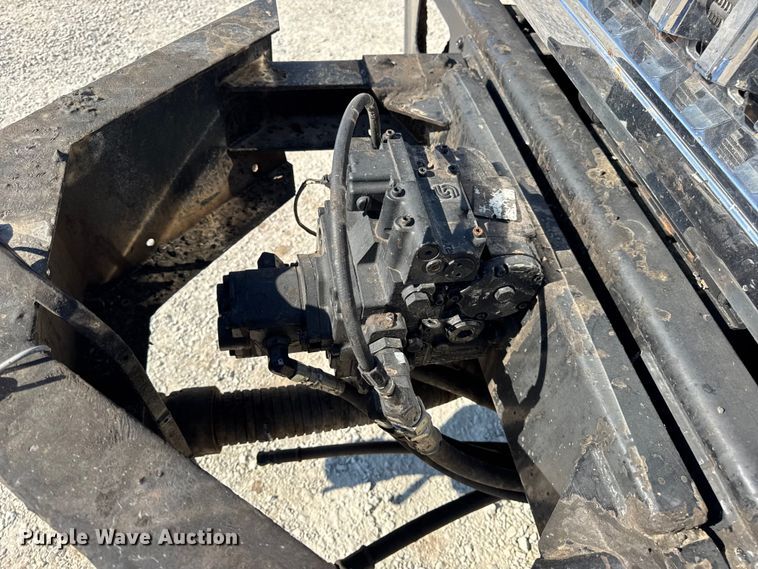 image for item DO2404 2008 International WorkStar 7300 oil distributor truck