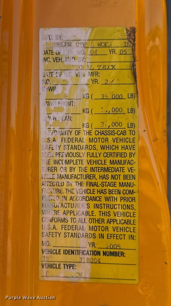 image for item DO2414 2005 International 7400 dump truck