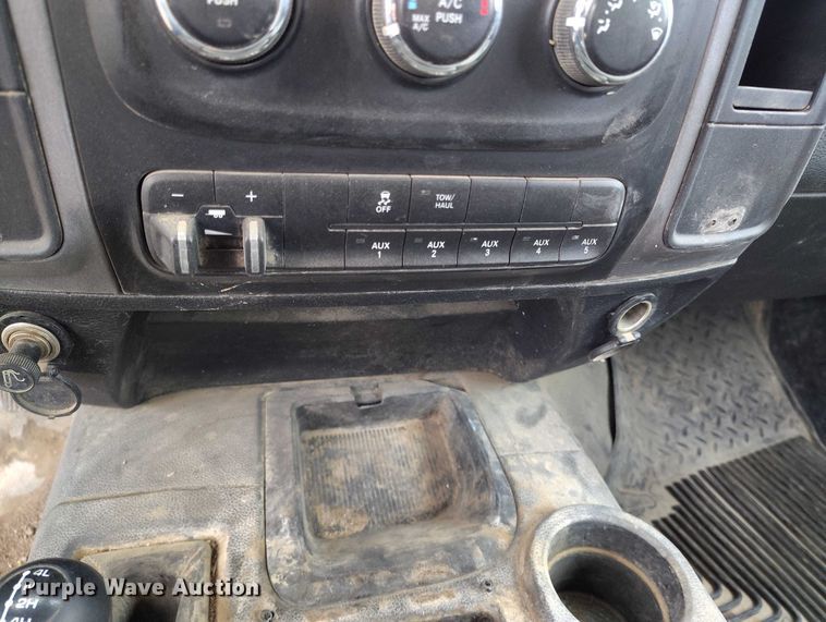 image for item DP5071 2015 RAM 2500 pickup truck