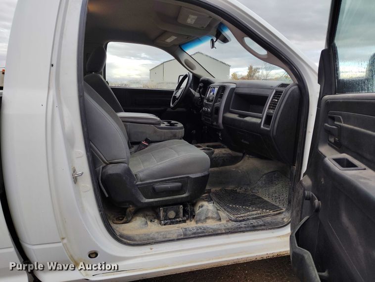 image for item DP5071 2015 RAM 2500 pickup truck