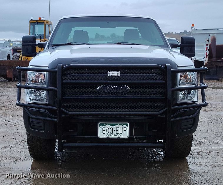 image for item DP5072 2015 Ford F250 Super Duty SuperCab pickup truck