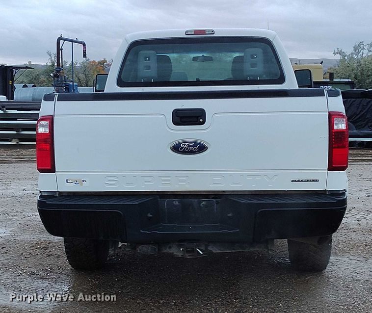 image for item DP5072 2015 Ford F250 Super Duty SuperCab pickup truck