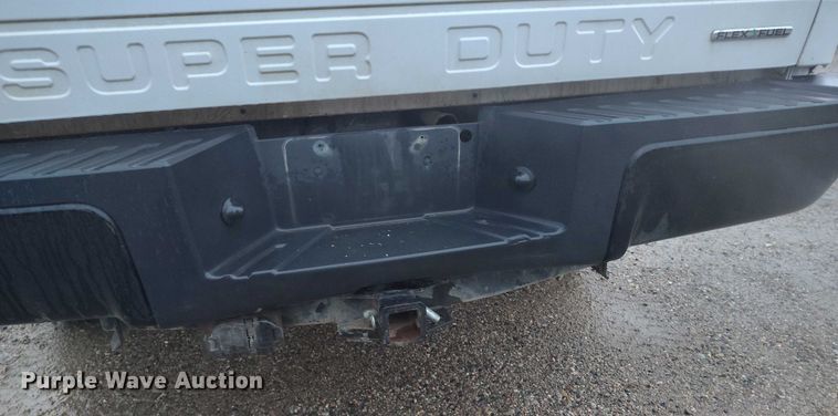image for item DP5072 2015 Ford F250 Super Duty SuperCab pickup truck