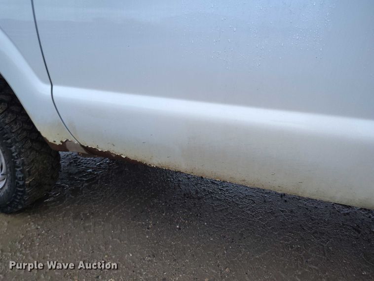 image for item DP5072 2015 Ford F250 Super Duty SuperCab pickup truck