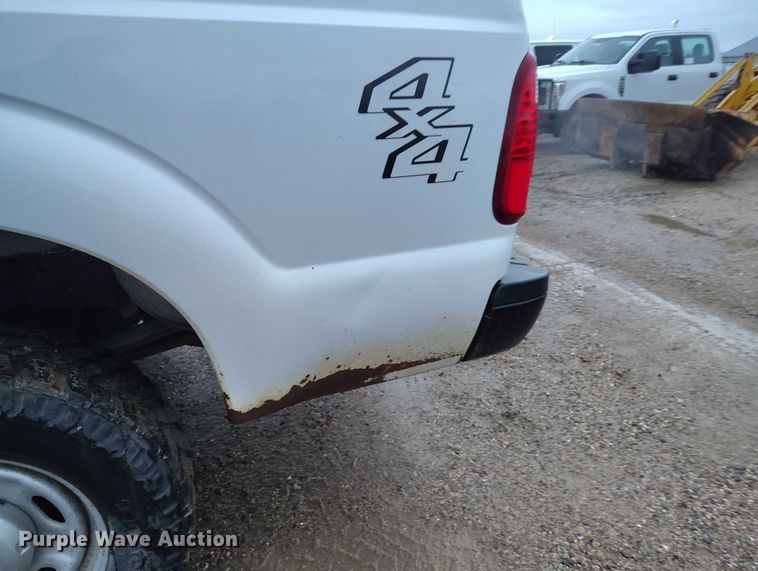 image for item DP5072 2015 Ford F250 Super Duty SuperCab pickup truck