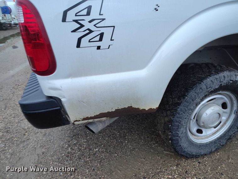 image for item DP5072 2015 Ford F250 Super Duty SuperCab pickup truck