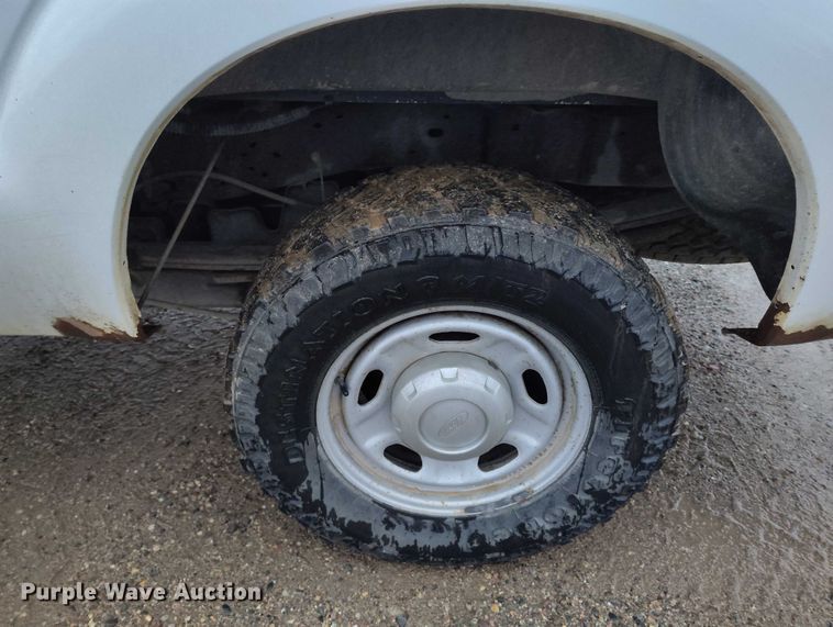 image for item DP5072 2015 Ford F250 Super Duty SuperCab pickup truck