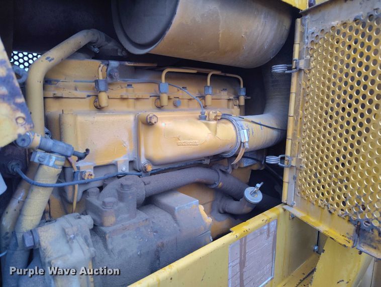 image for item DP5073 1978 Caterpillar 910 wheel loader