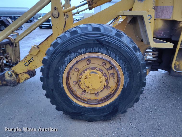 image for item DP5073 1978 Caterpillar 910 wheel loader