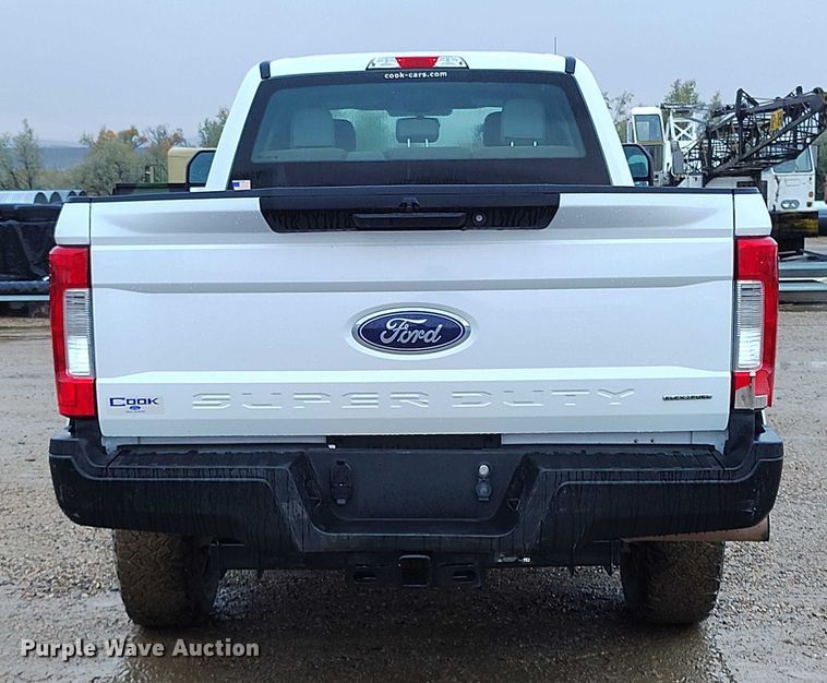 image for item DP5074 2019 Ford F350 Super Duty XL Crew Cab pickup truck