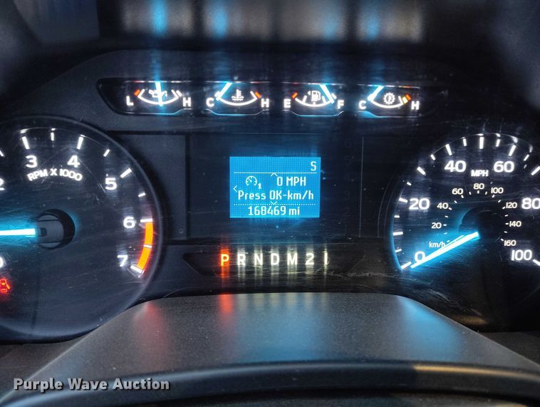 image for item DP5074 2019 Ford F350 Super Duty XL Crew Cab pickup truck