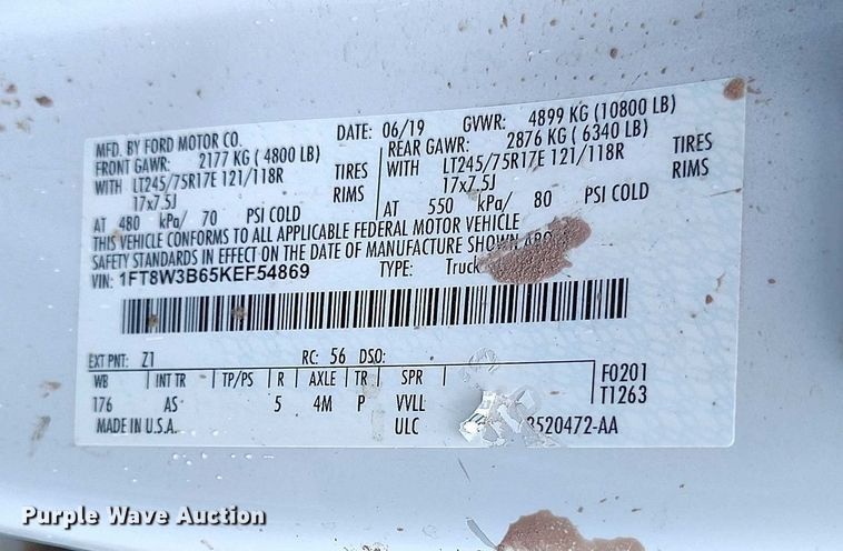 image for item DP5074 2019 Ford F350 Super Duty XL Crew Cab pickup truck