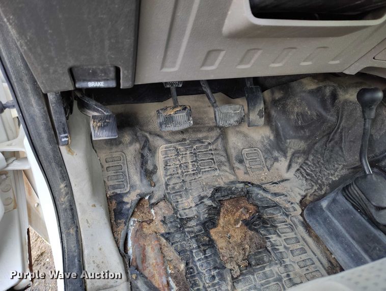 image for item DP5077 2008 Ford F250 Super Duty XL pickup truck