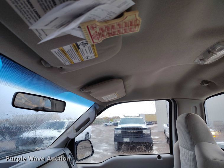 image for item DP5077 2008 Ford F250 Super Duty XL pickup truck