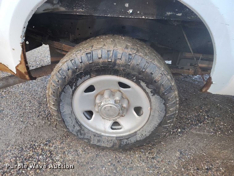 image for item DP5077 2008 Ford F250 Super Duty XL pickup truck