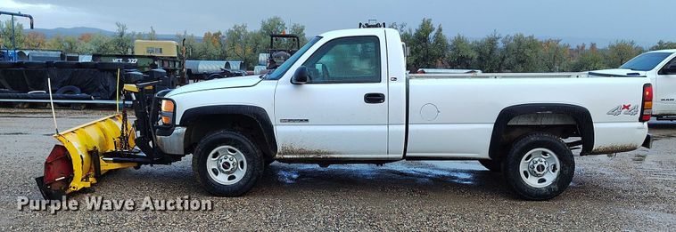 image for item DP5078 1999 GMC Sierra 2500 pickup truck