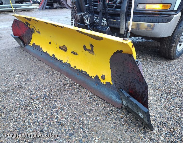 image for item DP5078 1999 GMC Sierra 2500 pickup truck